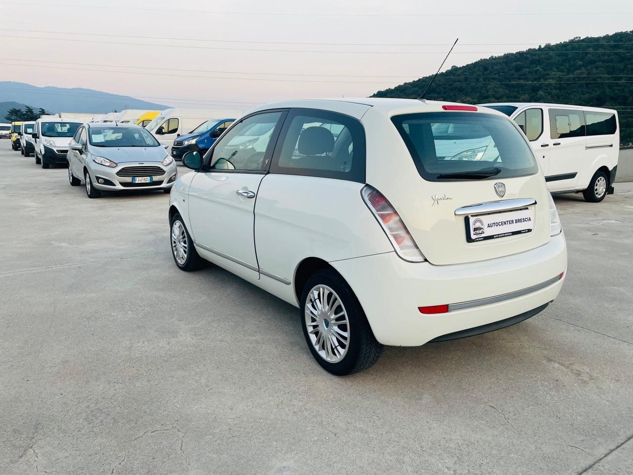 Lancia Ypsilon 1.2 Platinum OK NEOPATENTATI