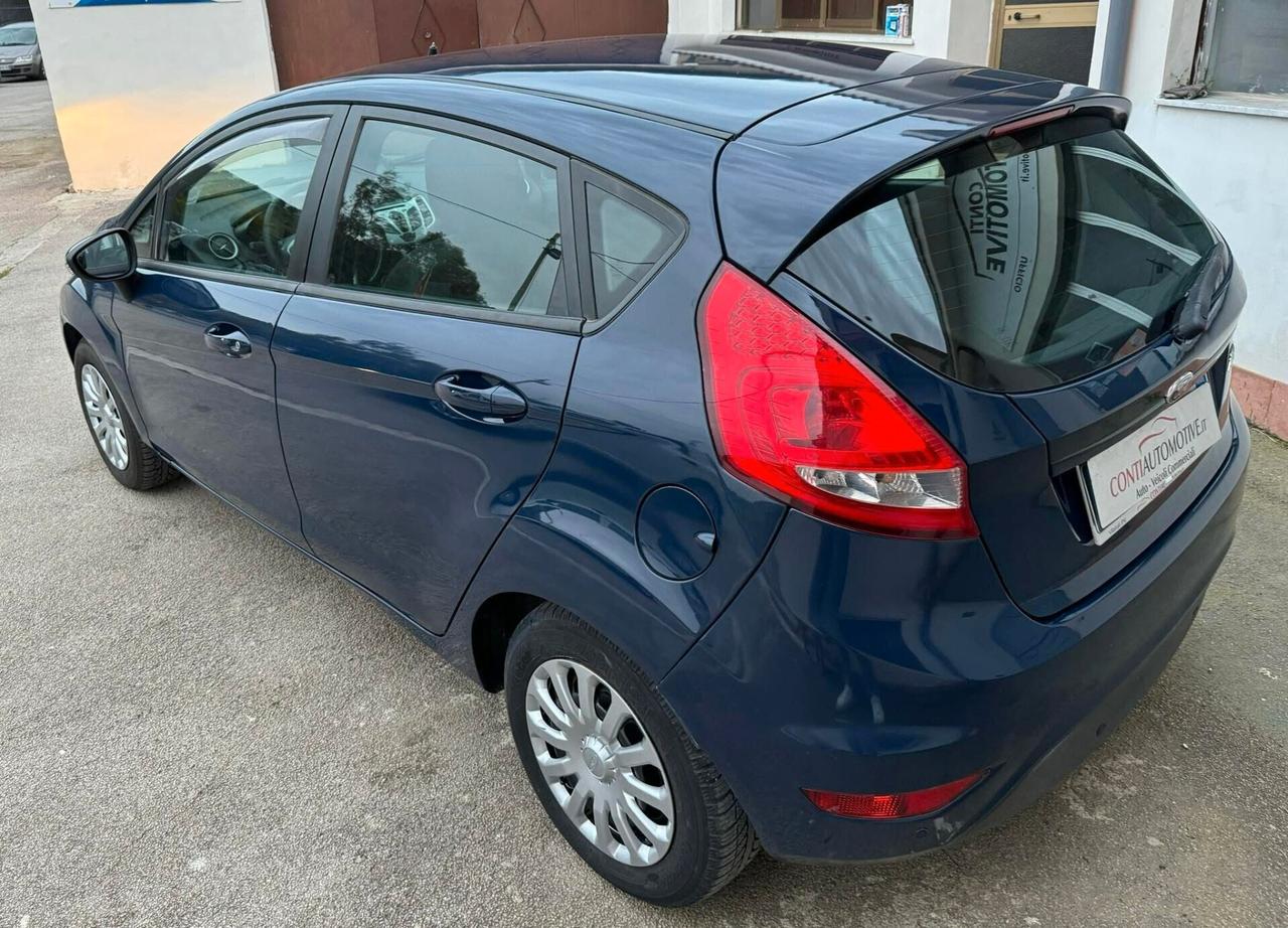 Ford Fiesta Ikon 1.4 TDCi 70CV 5 porte