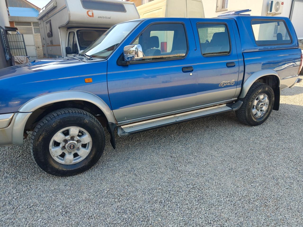 Nissan Pick Up Pick-up 2.5 TD 4 porte Double Cab Navara