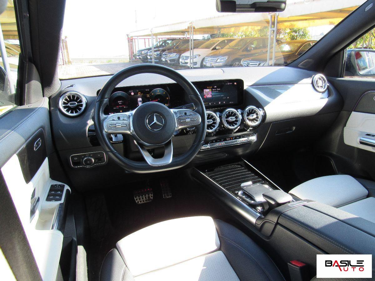 MERCEDES - Classe GLA - 200 d Automatic 4Matic AMG
