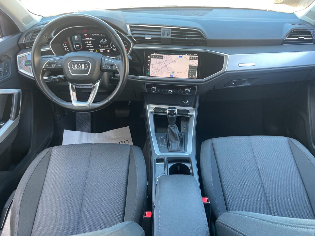 Audi Q3 35 TDI S tronic Business