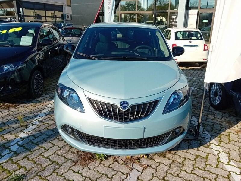 Lancia Ypsilon 1.0 FireFly 5 porte S&S Hybryd Gold