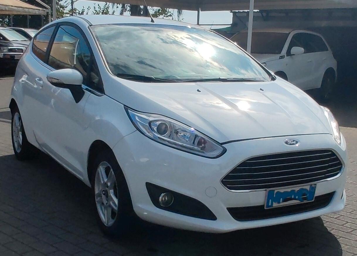 Ford Fiesta 1.6 TDCi 95CV 3 porte Individual