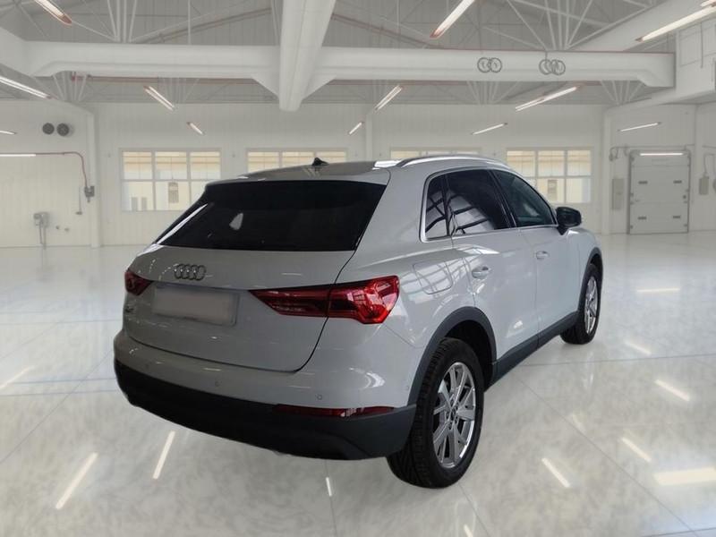 AUDI Q3 45 TFSI E S TRONIC BUSINESS SUV