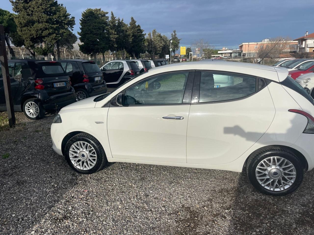 Lancia Ypsilon 1.3 MJT 16V 95 CV 5 porte S&S Gold
