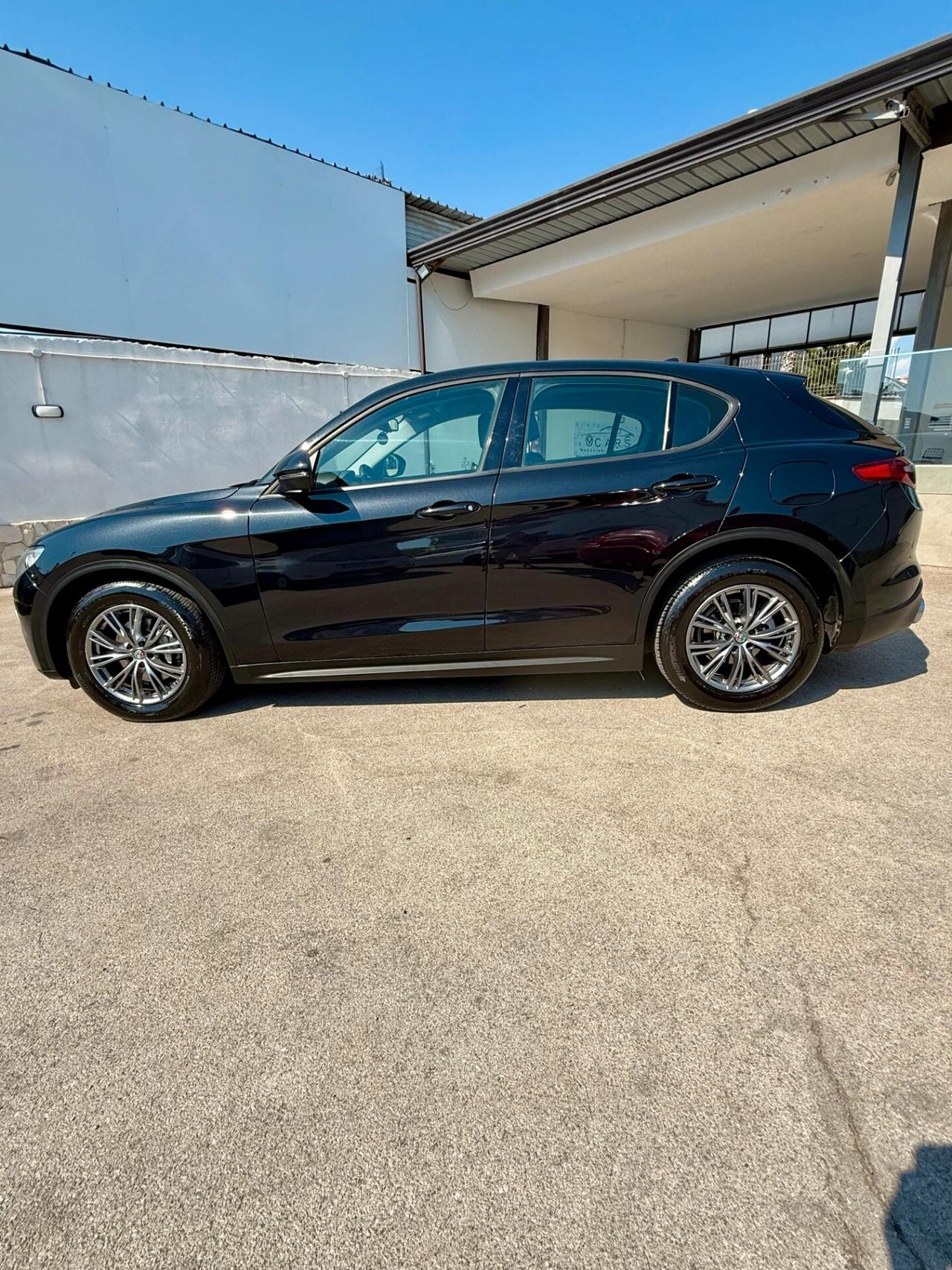 Alfa Romeo Stelvio 2.2 Turbodiesel 180 CV AT8 RWD Super