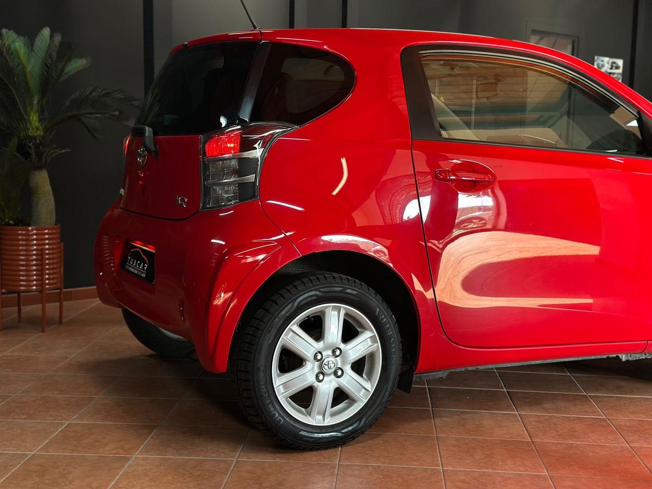 Toyota iQ 1.0 #11374