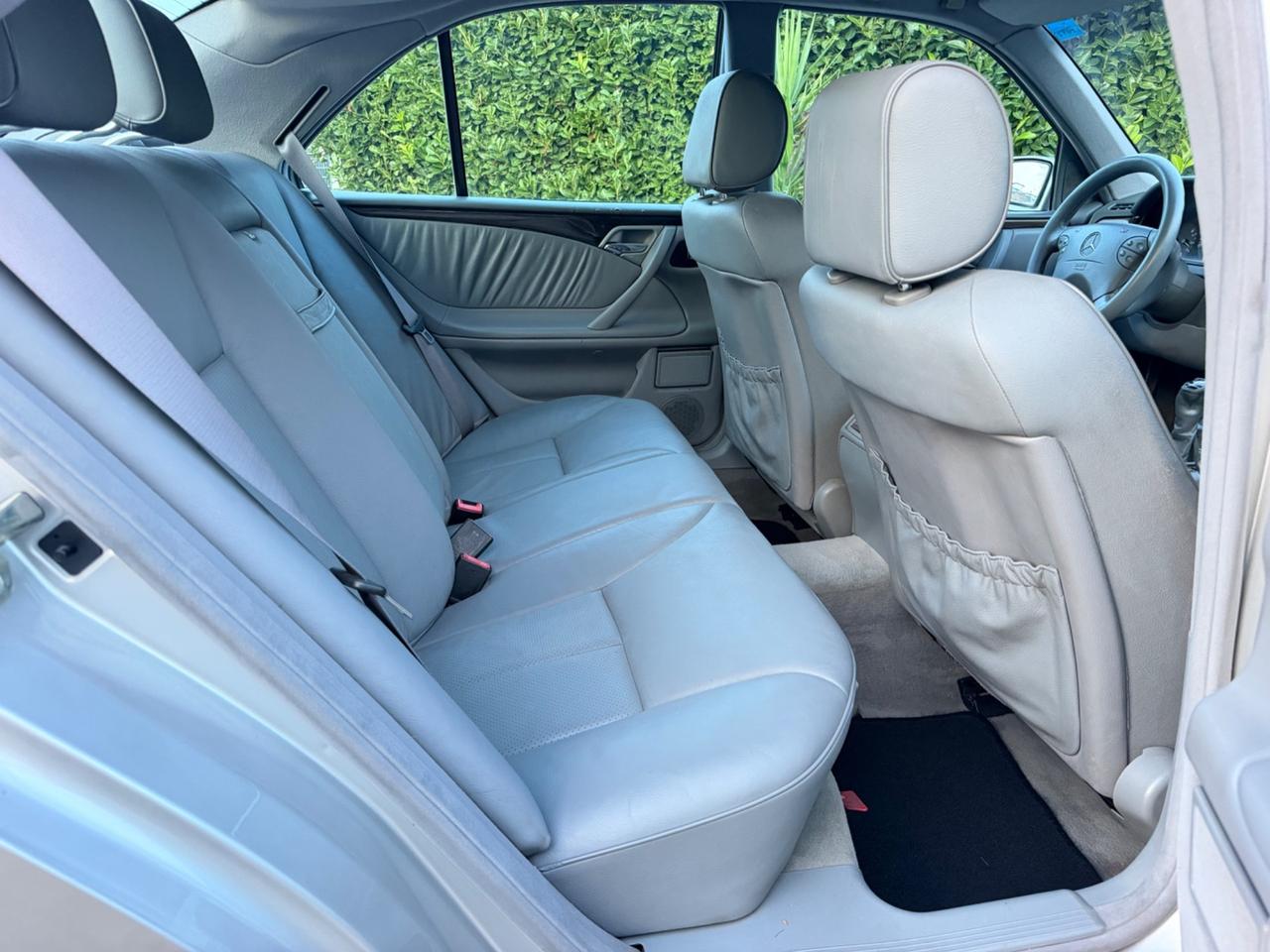 Mercedes-benz E 270 CDI Avantgarde
