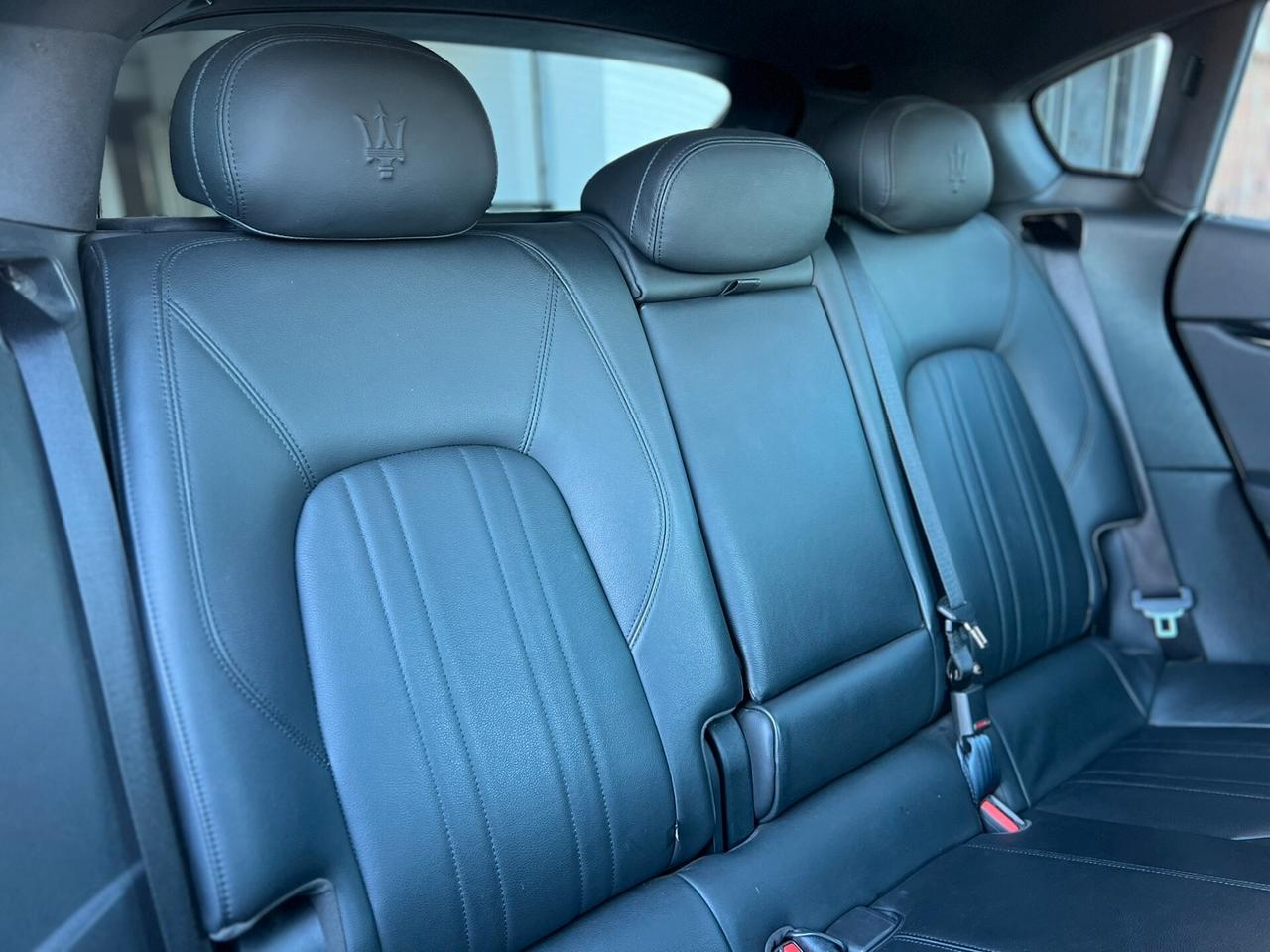 Maserati Levante 2.0 mhev 330 CV AWD GT TETTO ITALIANA