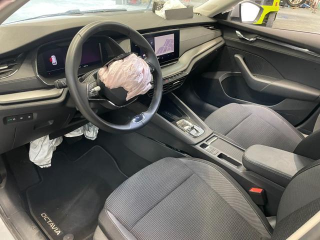 SKODA Octavia 2.0 TDI EVO SCR DSG WAGON EXECUTIVE