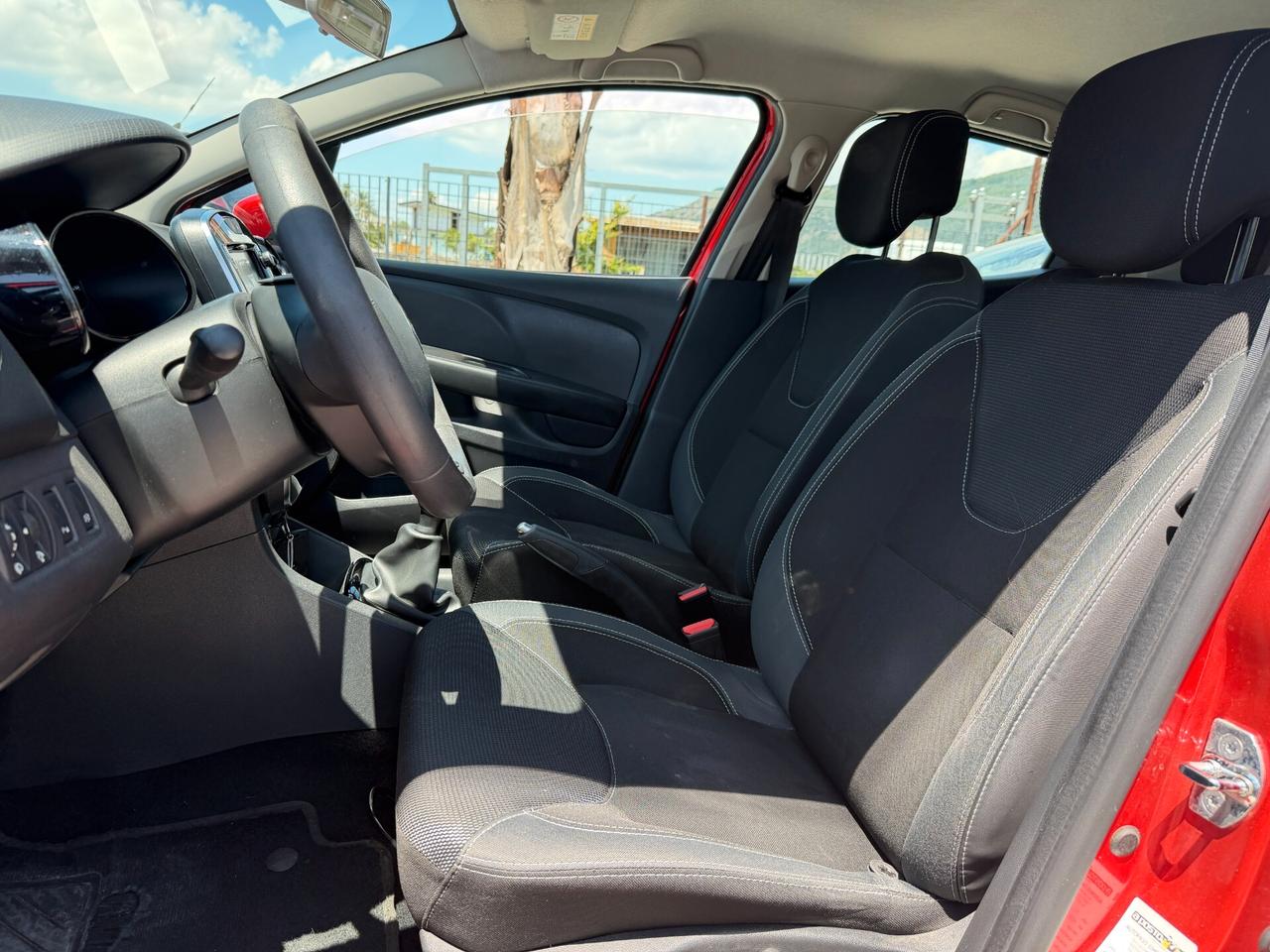 RENAULT CLIO ANNO 2017 1.5 DIESEL 90 CV