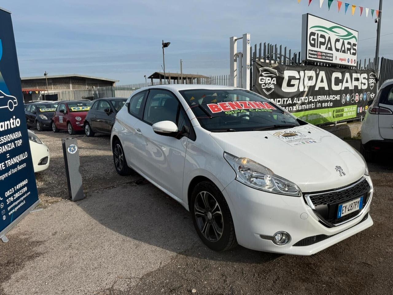 Peugeot 208 PureTech 82 3 porte Allure