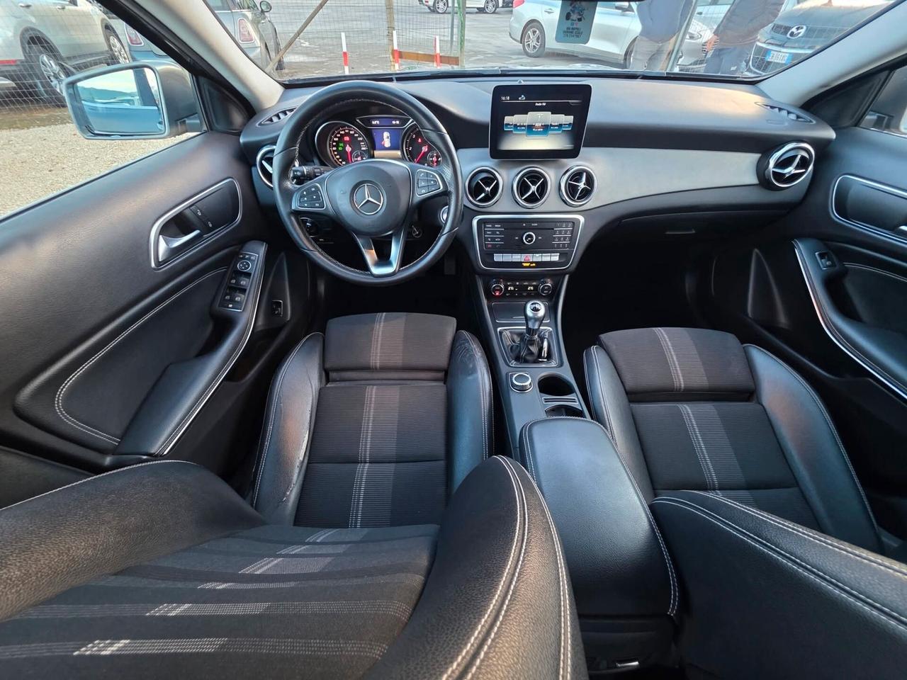 Mercedes-benz GLA 180 d Sport