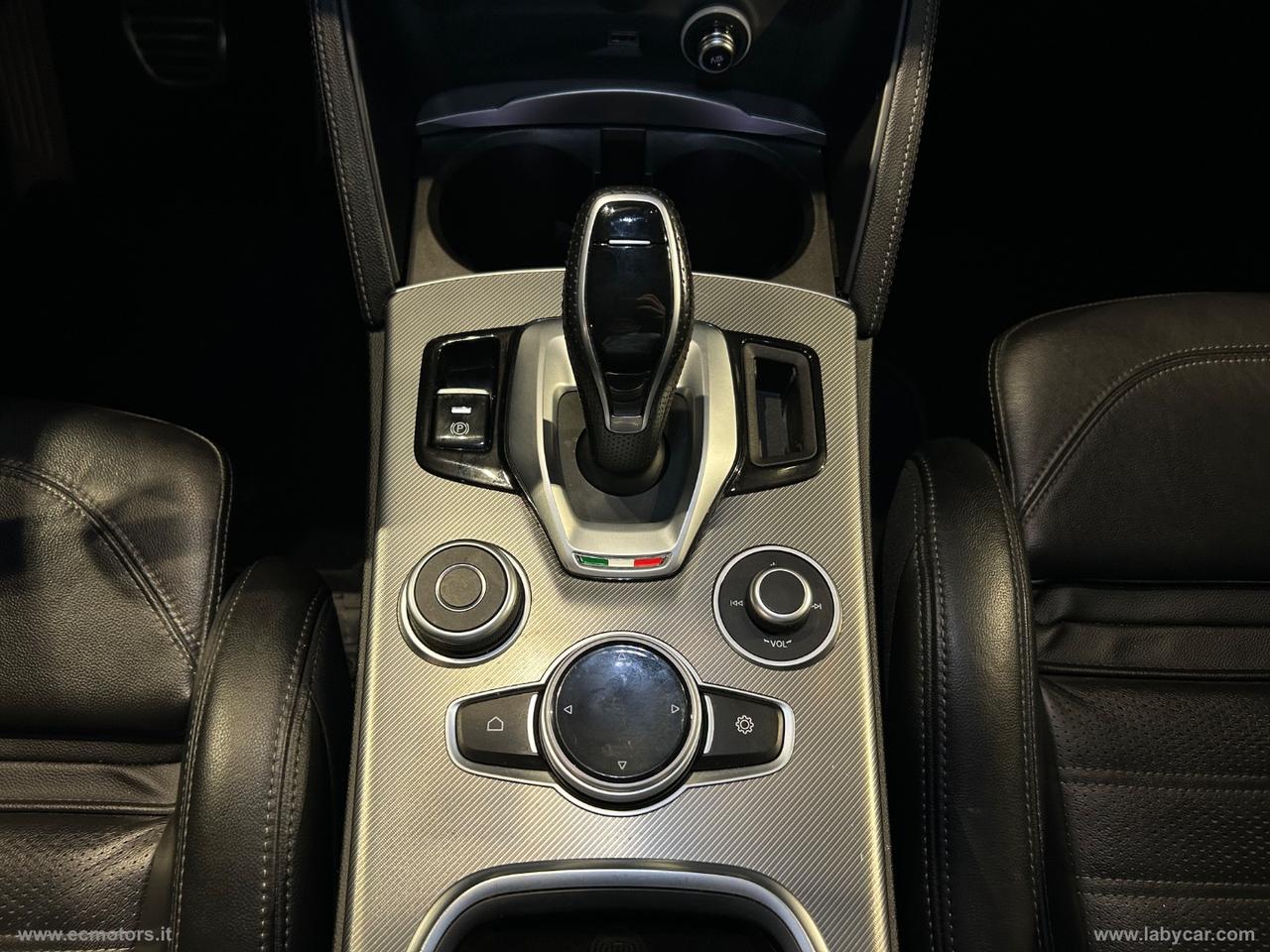 ALFA ROMEO Stelvio 2.2 T.diesel 210CV AT8 Q4 Veloce