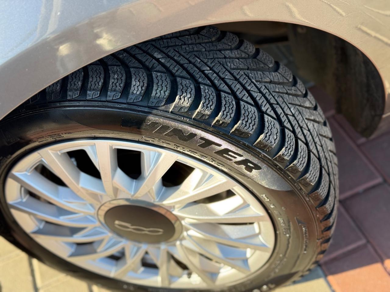 Fiat 500 1.2 Lounge 59.000 KM NEOPATENTATI