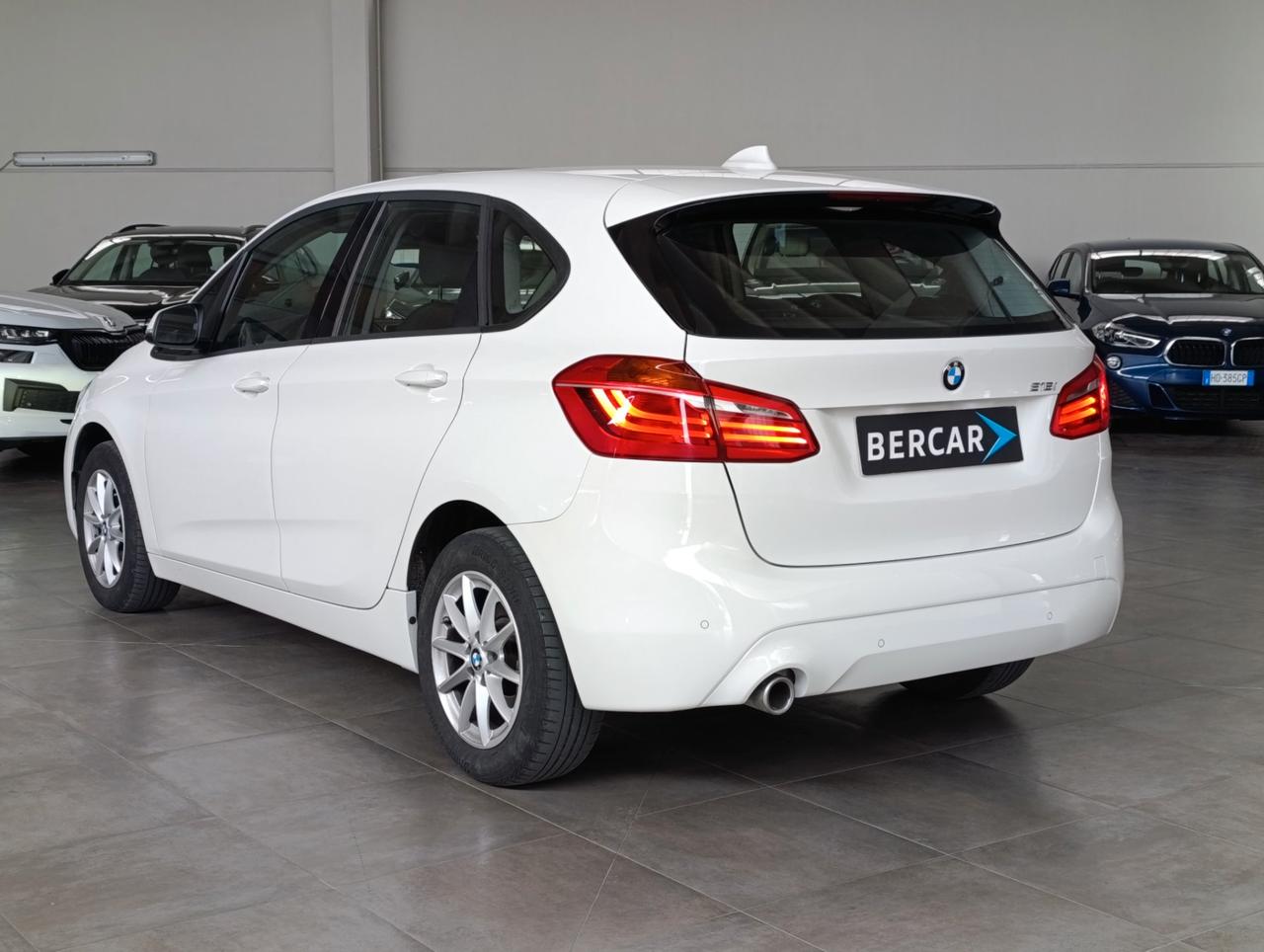 BMW 216 i Active Tourer Advantage