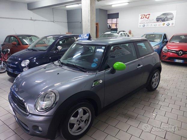 Mini Cooper 1.6 d unico prop 2010