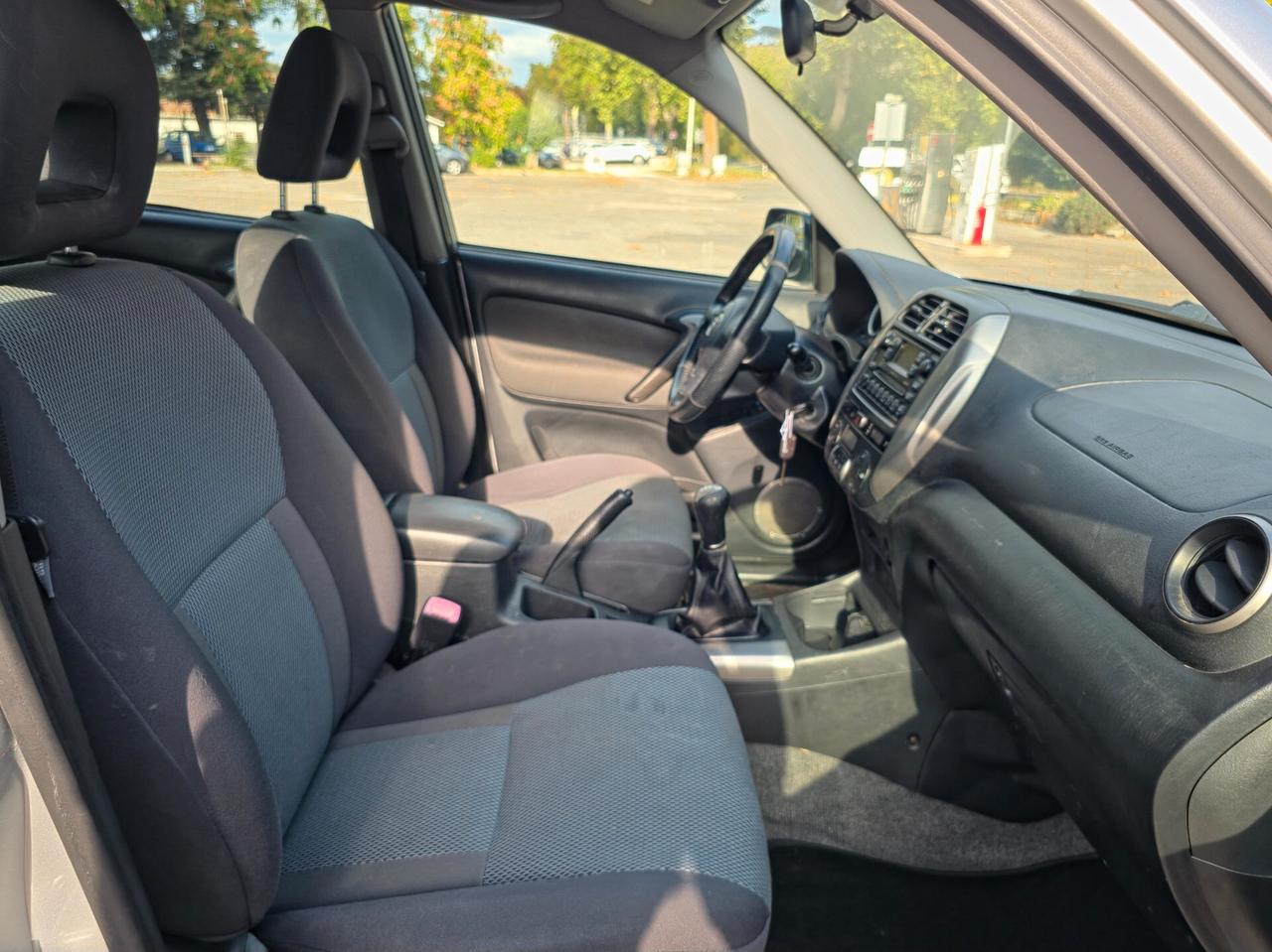 Toyota RAV 4 RAV4 2.2 D-4D 136 CV Sol E3 Manuale 4x4 2006