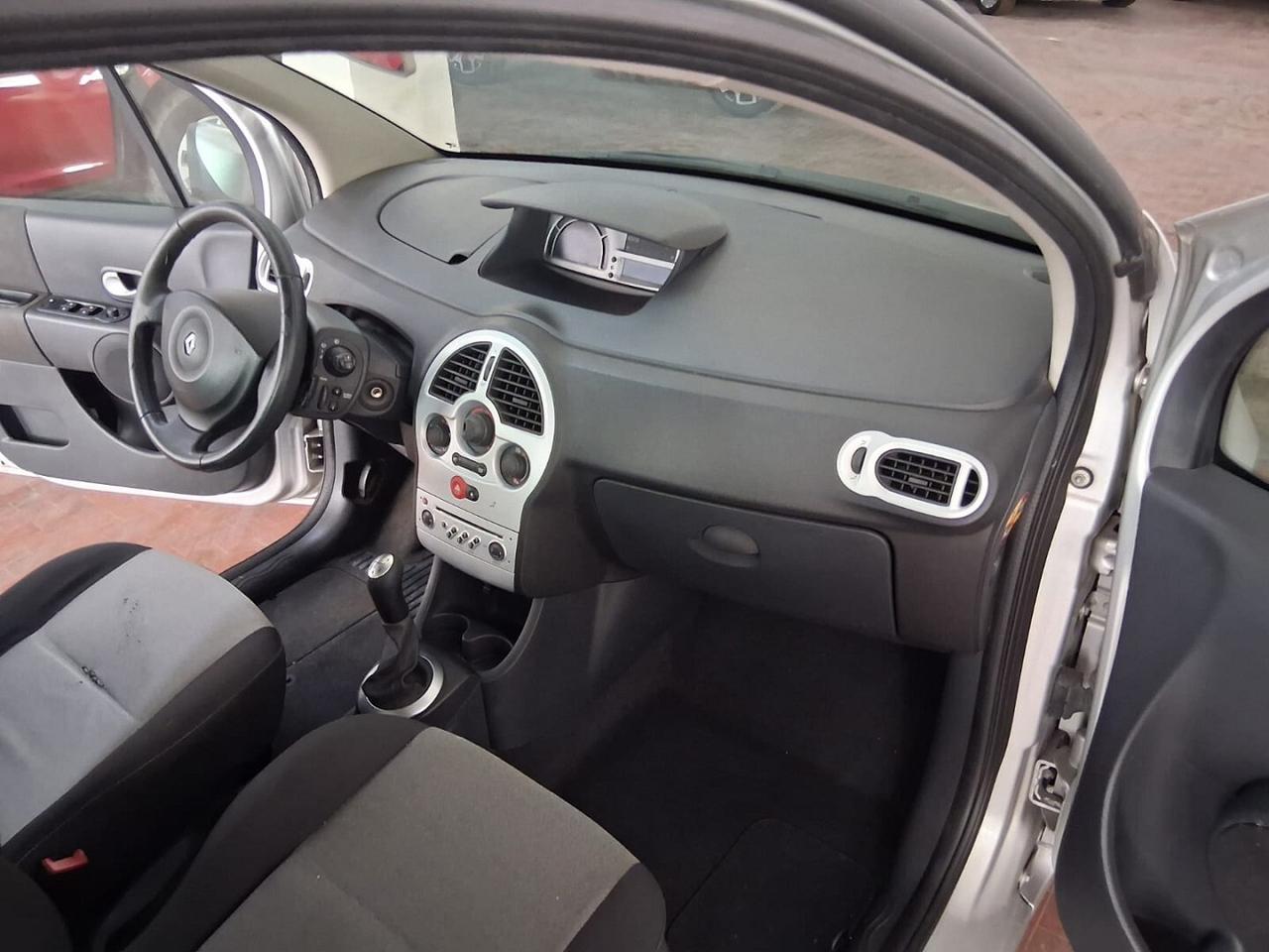 Renault Modus 1.2 16v 75cv Expression Ok neopat.