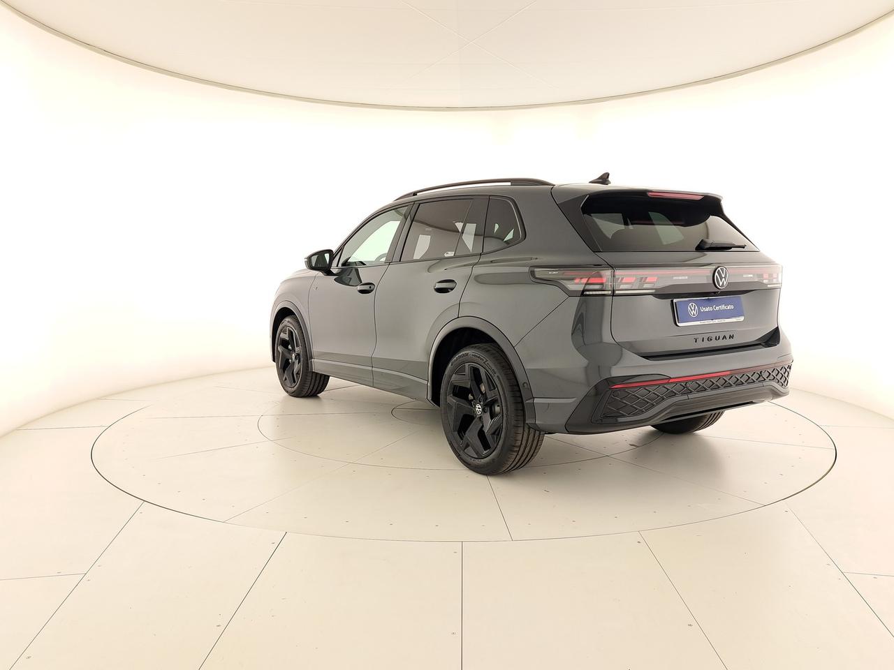 Volkswagen Tiguan 2.0 tdi r-line 150cv dsg