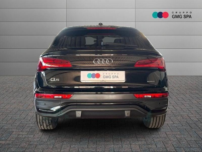 Audi Q5 Sportback 40 2.0 tdi mhev 12V quattro s-tronic