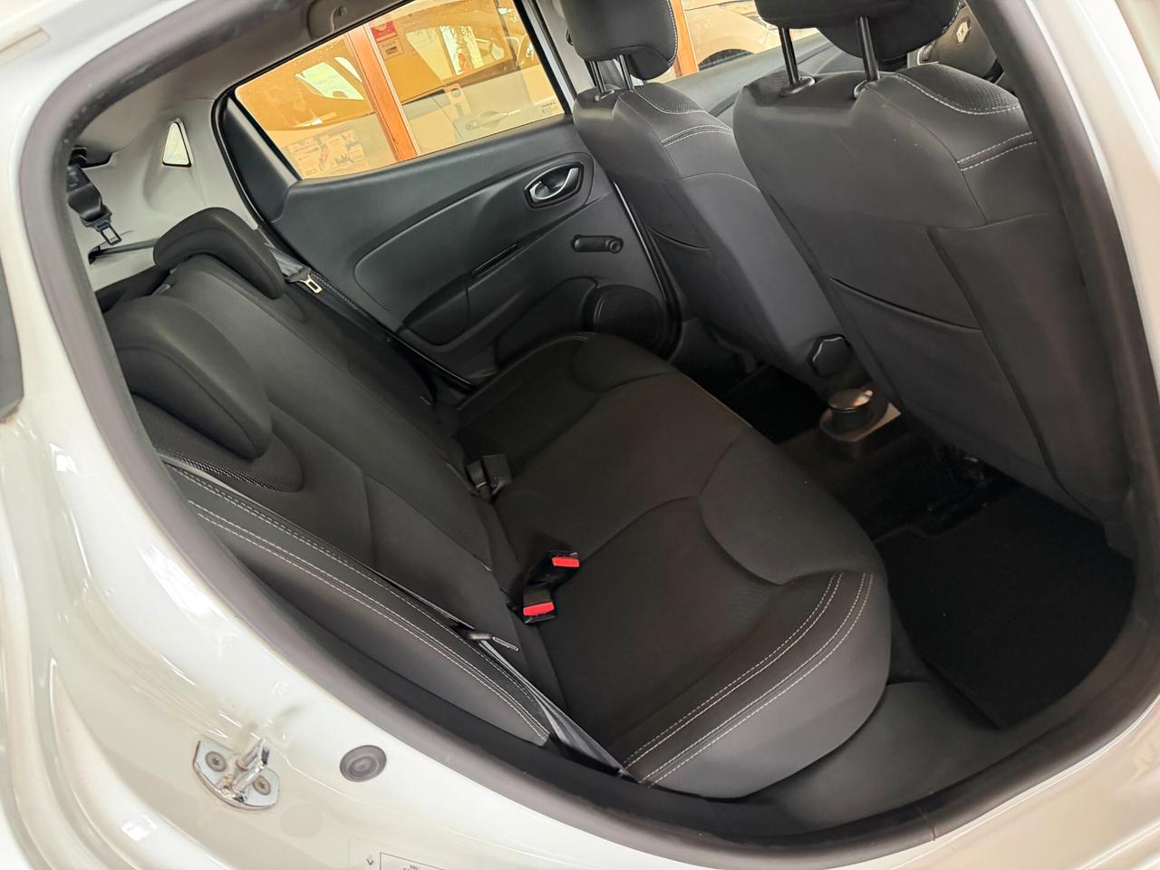 Renault Clio 0.9 TCE 90 cv. BUSINESS (Imp. GPL)