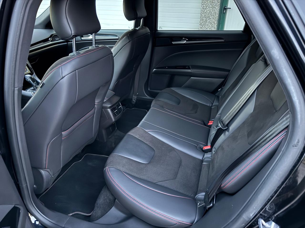 Ford Mondeo Full Hybrid 2.0 187 CV eCVT SW ST-Line Business