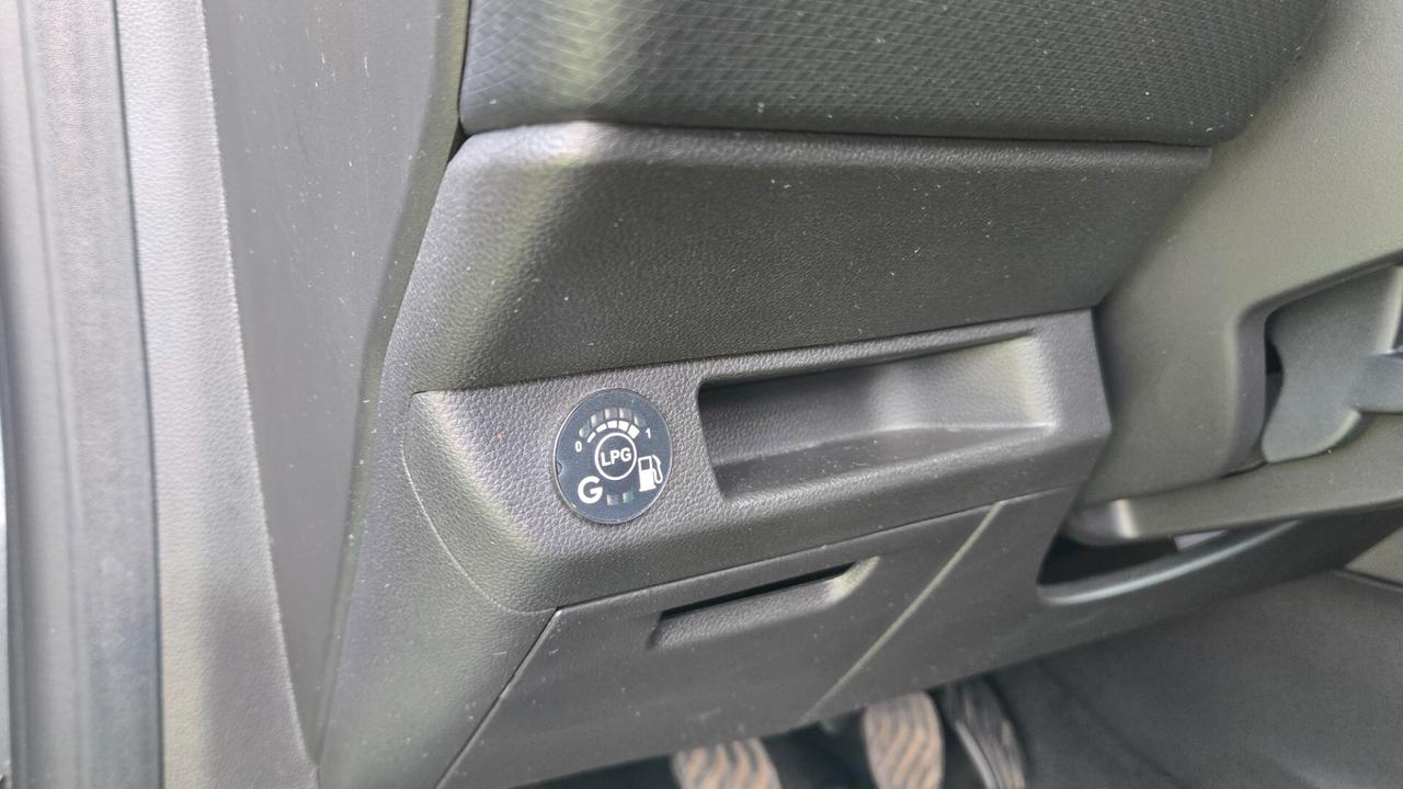 Renault Clio TCe 100 CV GPL 5 porte Equilibre