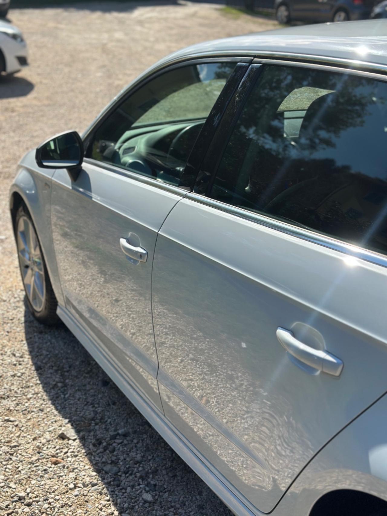 Audi A3 1.6 TDI SLINE KMCERT GARANZ UNICOPR