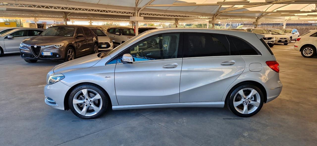 Mercedes-benz B 180 CDI BlueEFFICIENCY Premium