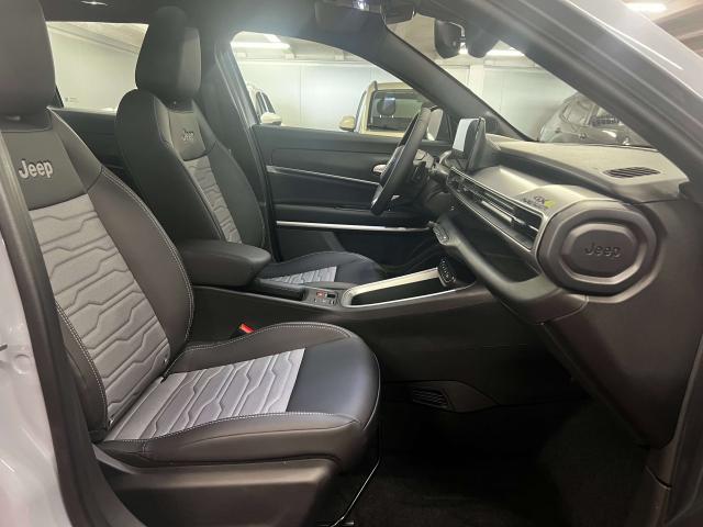 Jeep Avenger Avenger 1.2 turbo e-hybrid mhev Upland 4xe 145cv