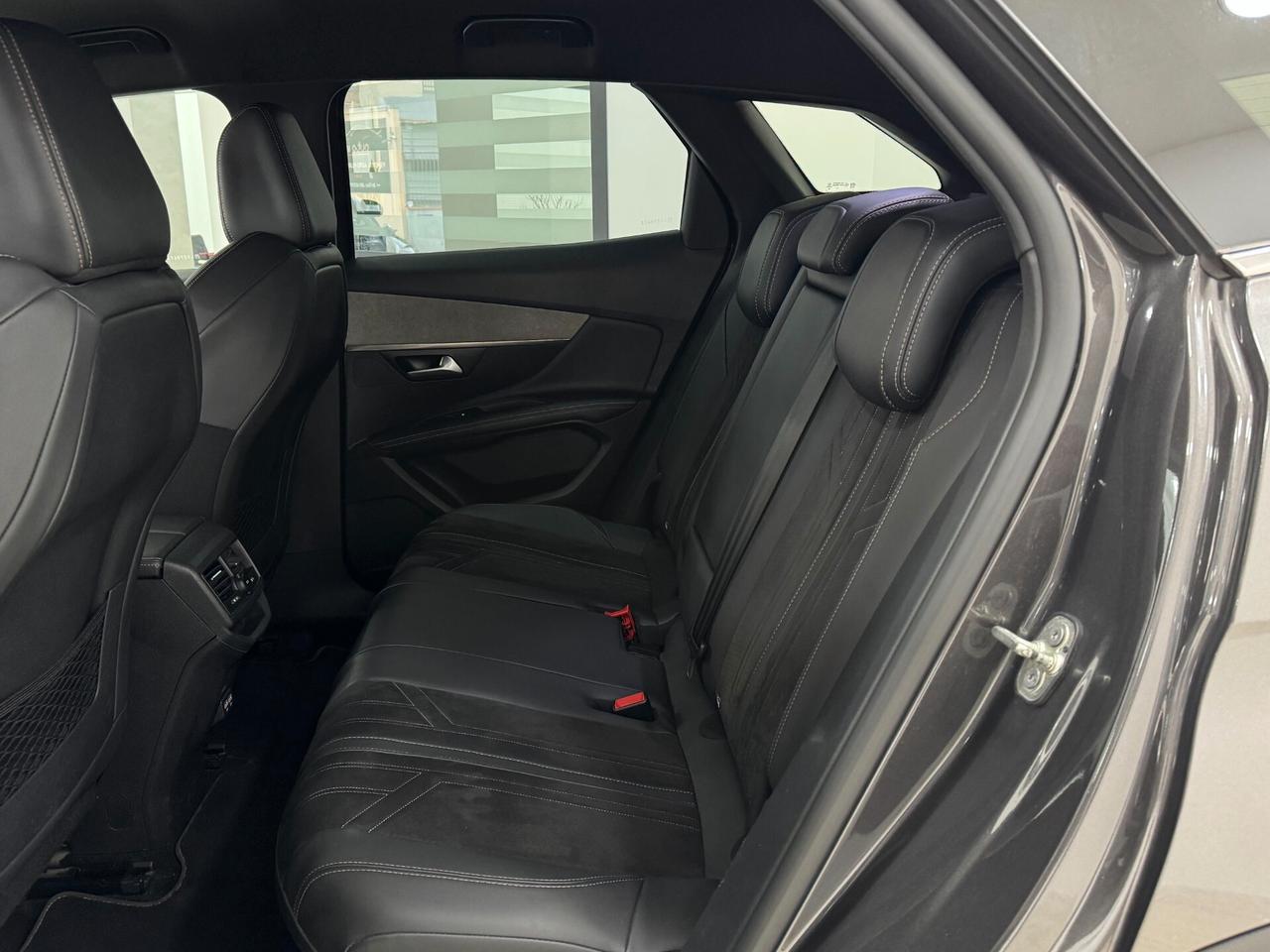 Peugeot 3008 BlueHDi 130cv EAT8 GT