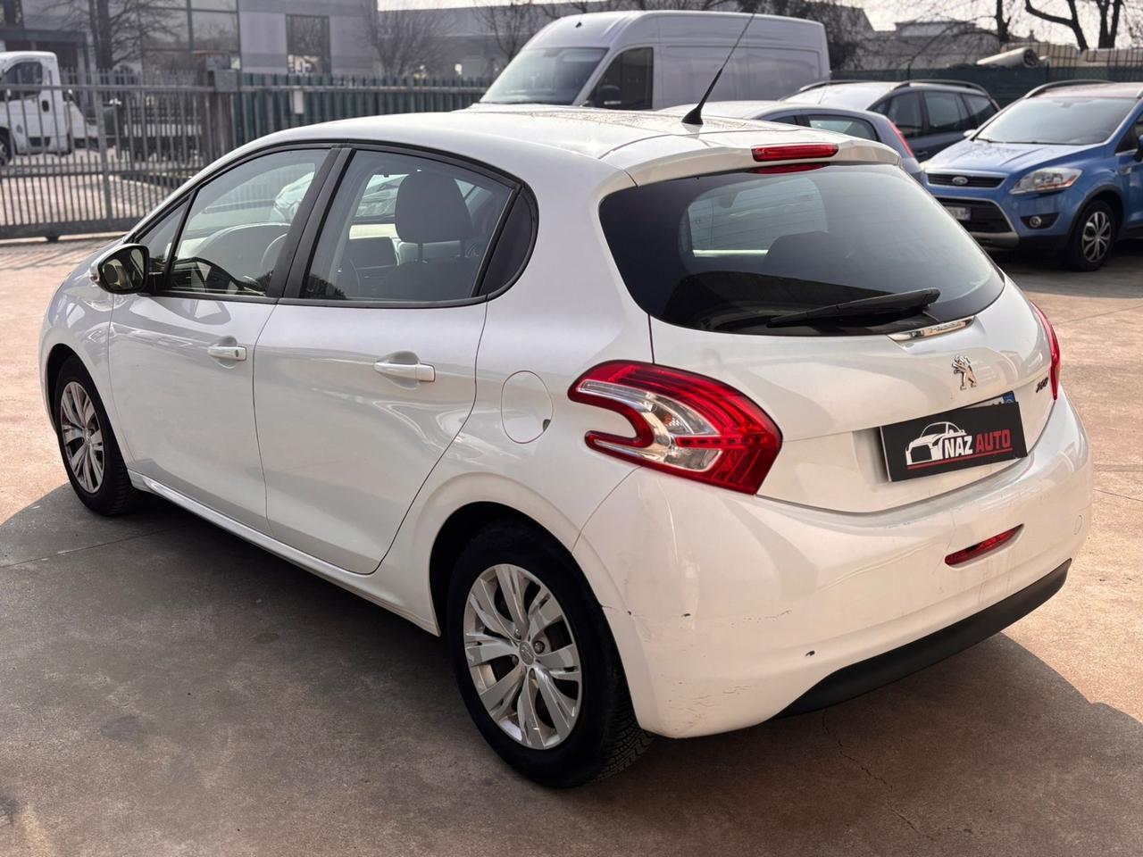 Peugeot 208 1.2 VTi 82 CV 5 porte Allure