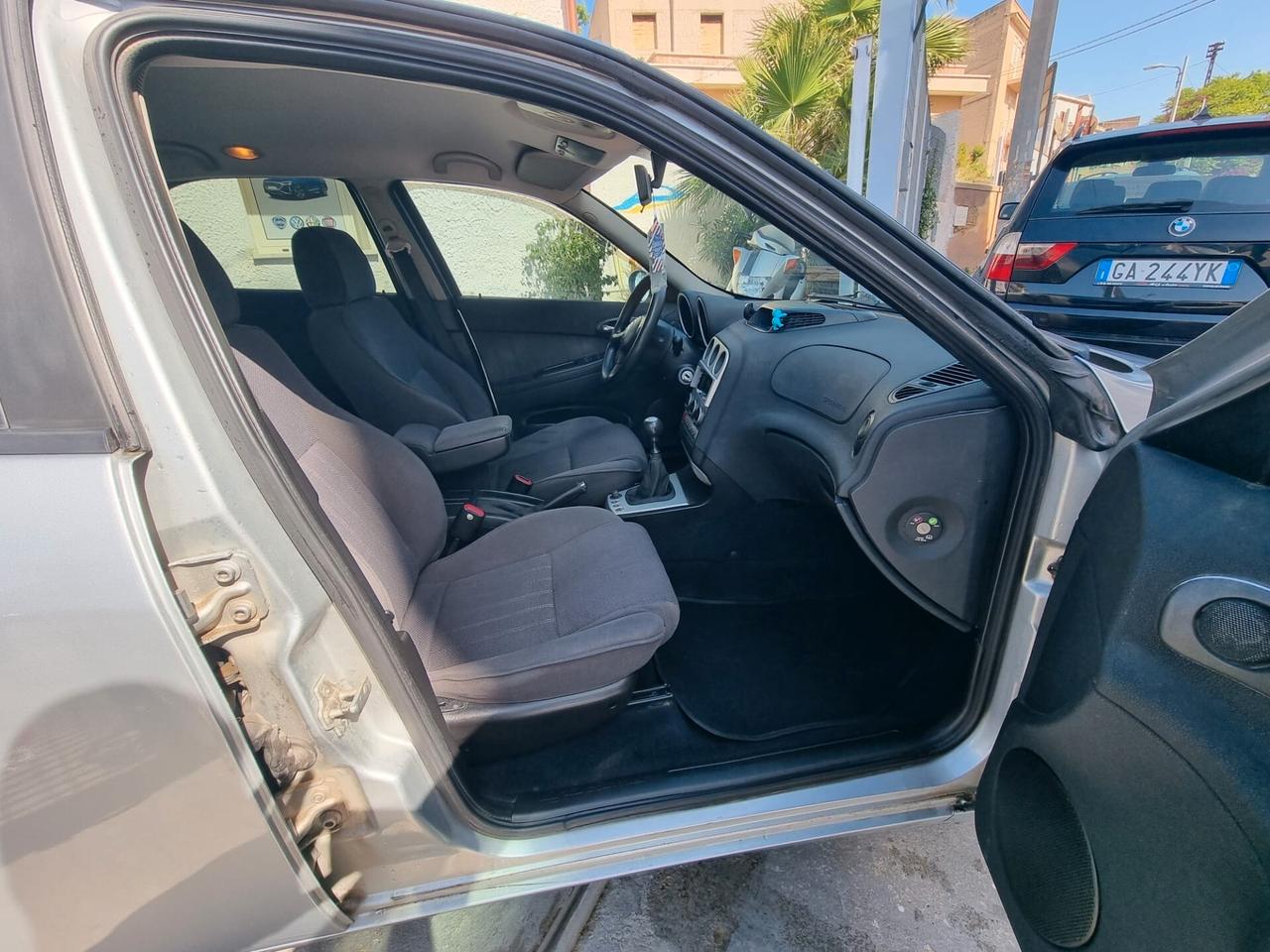 Alfa Romeo 156 1.9 JTD 16V Progression