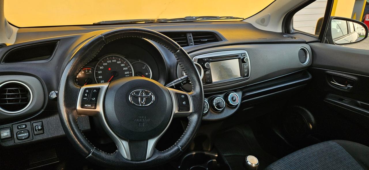 Toyota Yaris 1.0 5 porte GPL