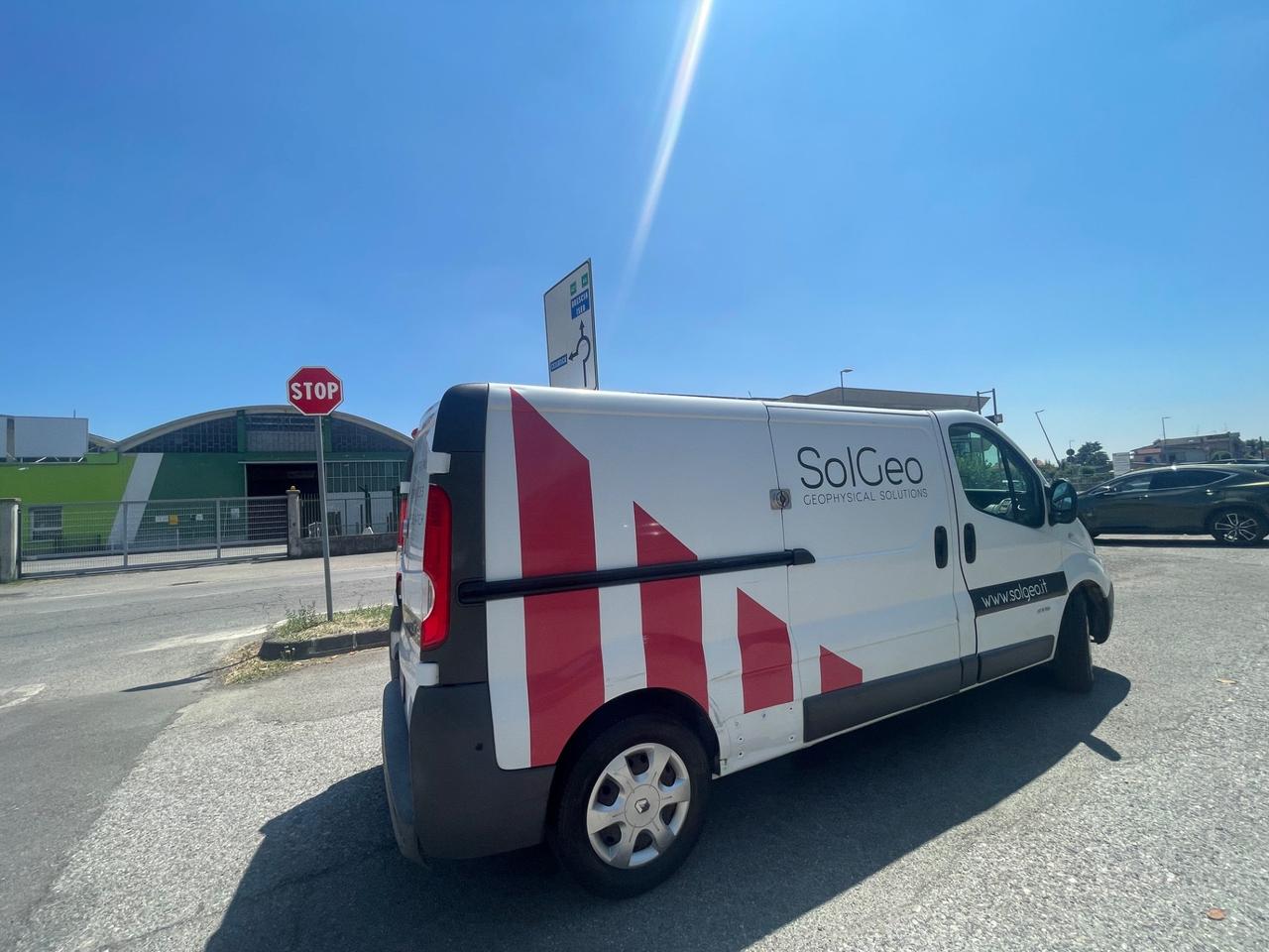 Renault Trafic 2.0 diesel, anno 2014, 220.000 km! Unico proprietario