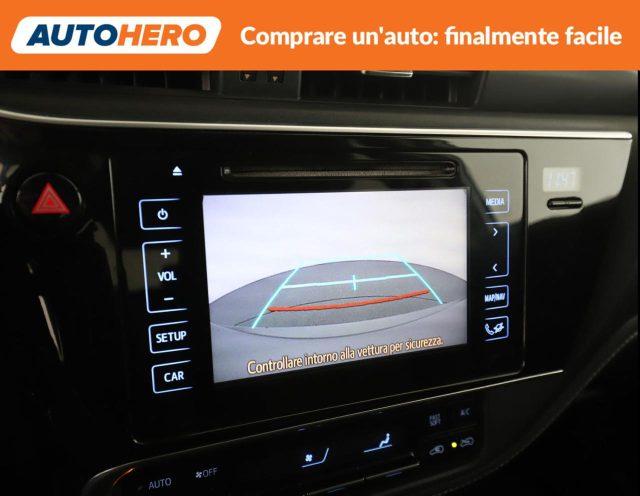 TOYOTA Auris 1.8 Hybrid Style