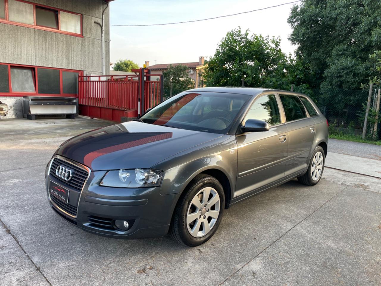 Audi A3 SPB 1.6 16V FSI Ambiente