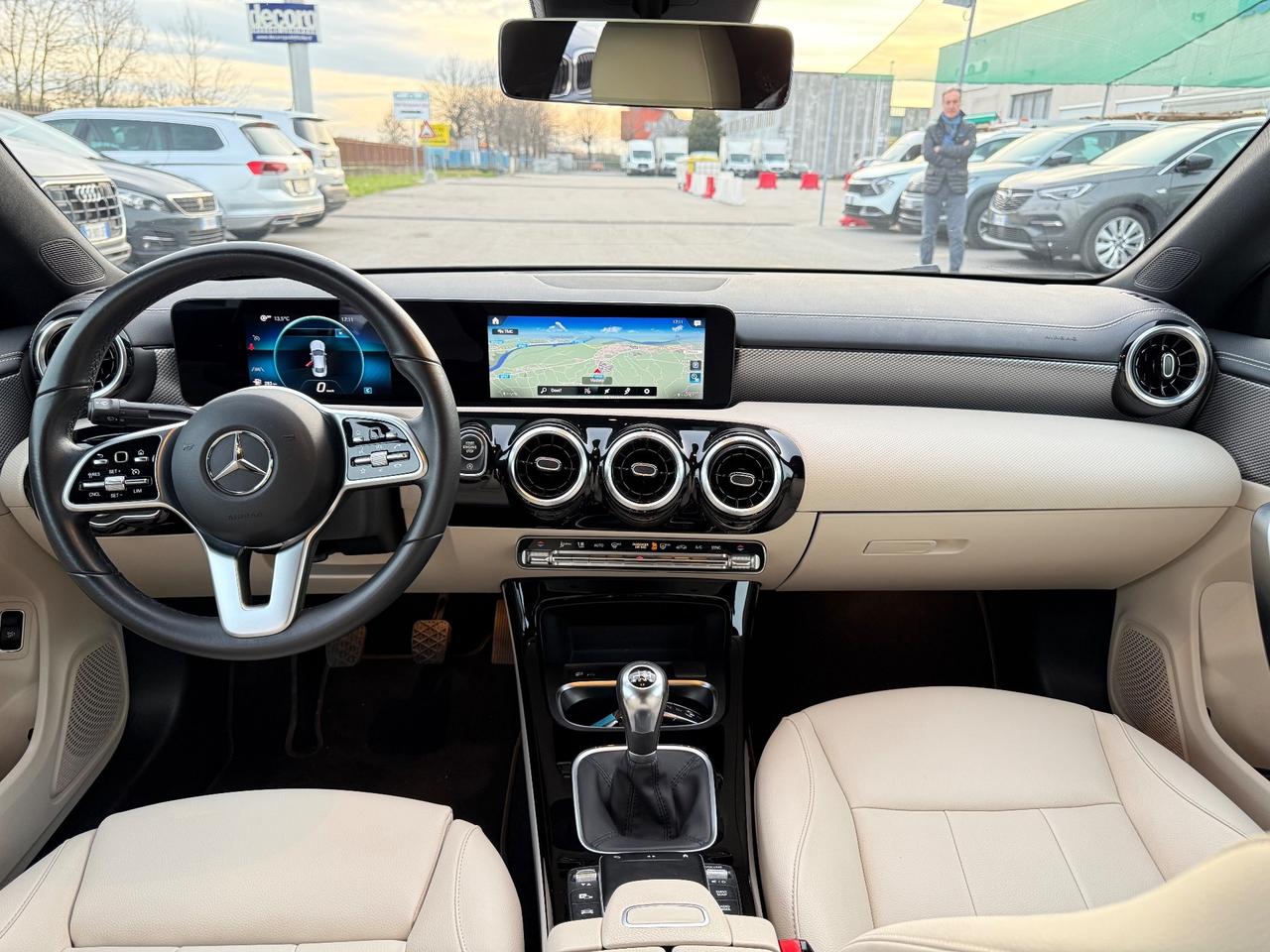 Mercedes-benz CLA 200 Sport Manuale Grigio Opaco Bellissimo