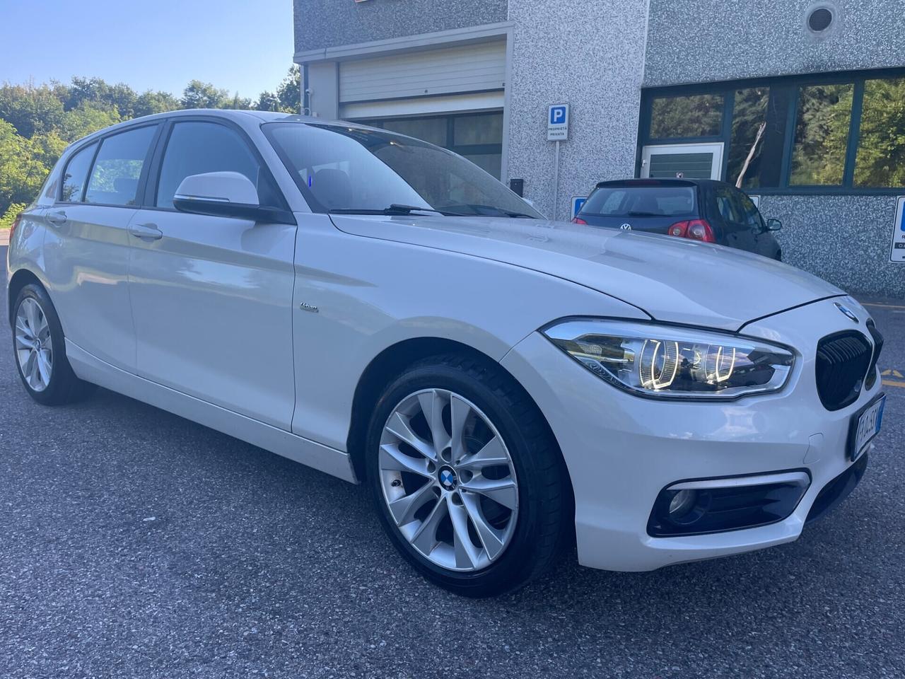 Bmw 116 116d 5p. Urban life*Automatik*Neopatentati*Cerchi*Navi*