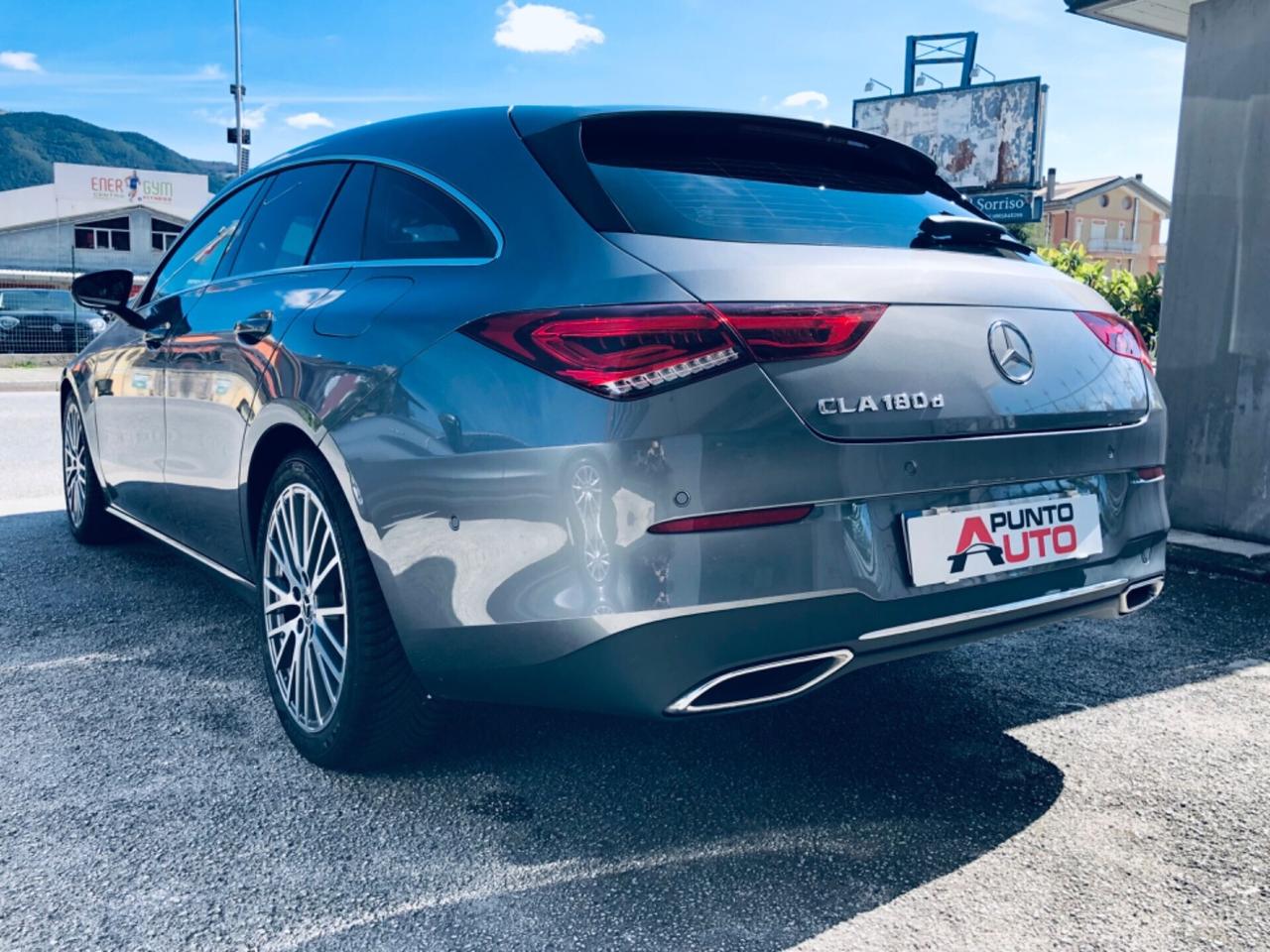 Mercedes-benz CLA 2.0 180 d Automatic Shooting BRA