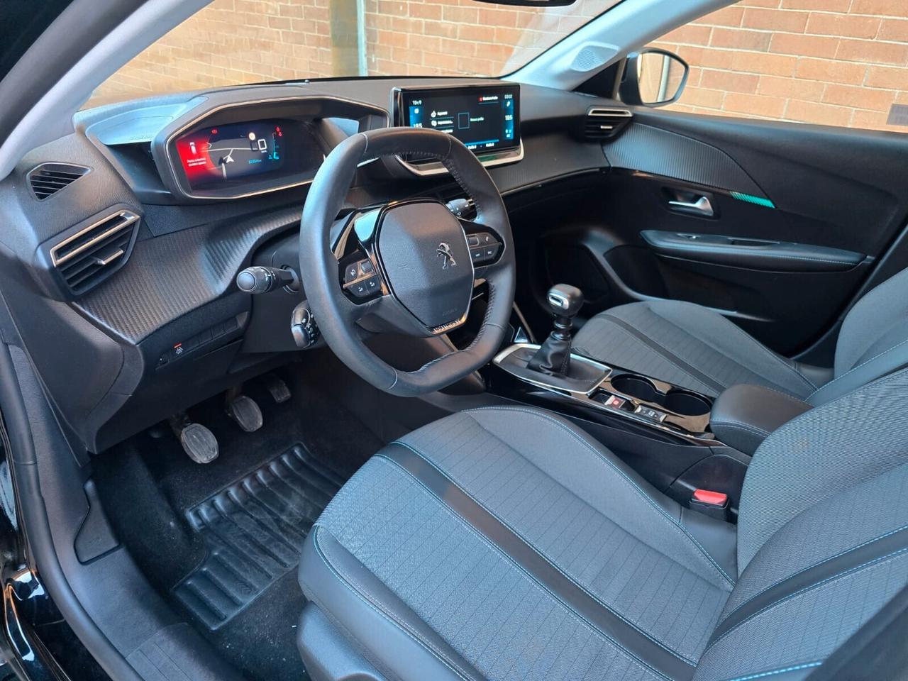 Peugeot 208 PureTech 100 Stop&Start 5 porte Allure