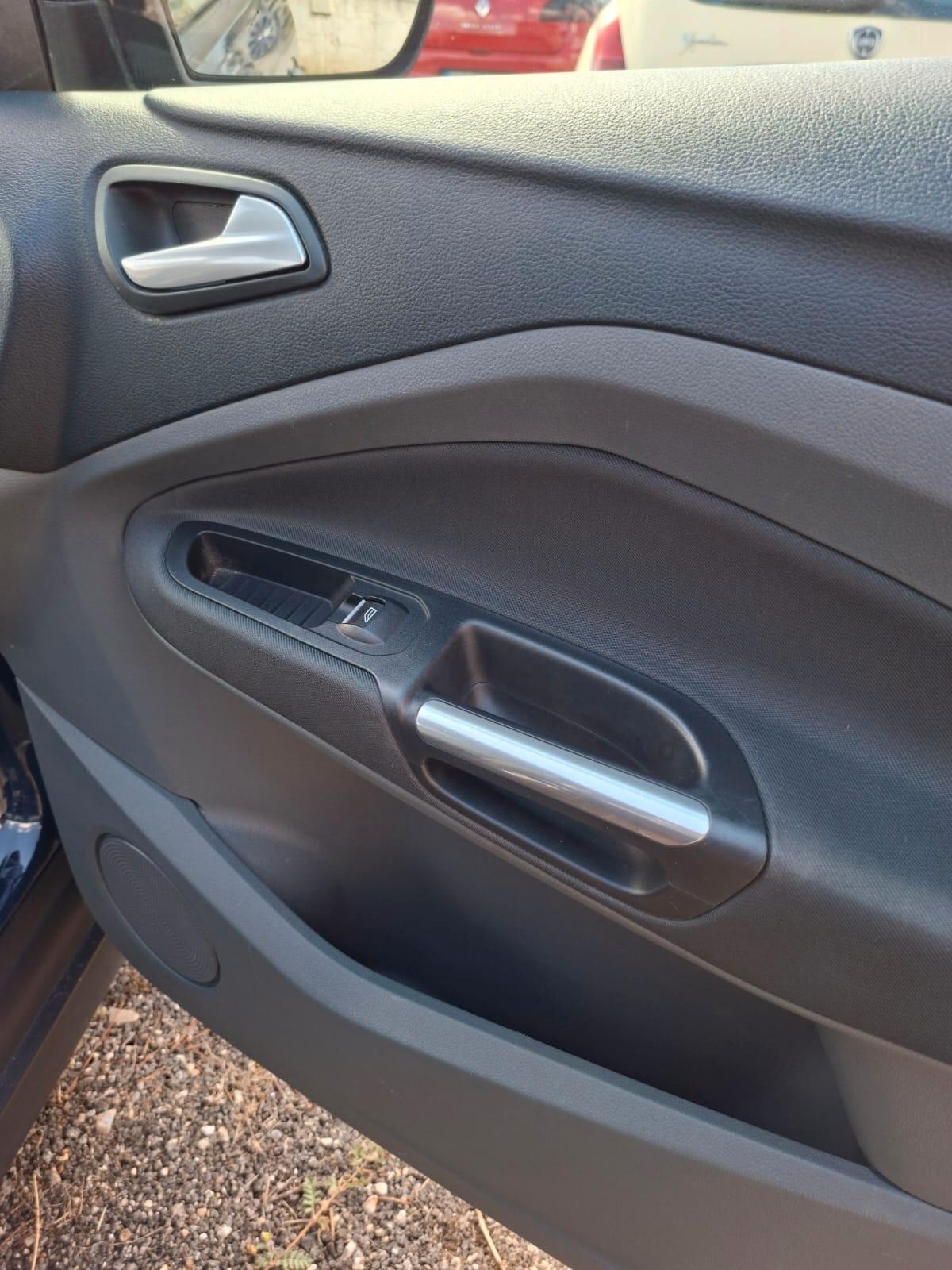 Ford C-Max 1.6 TDCi 115CV Titanium Business