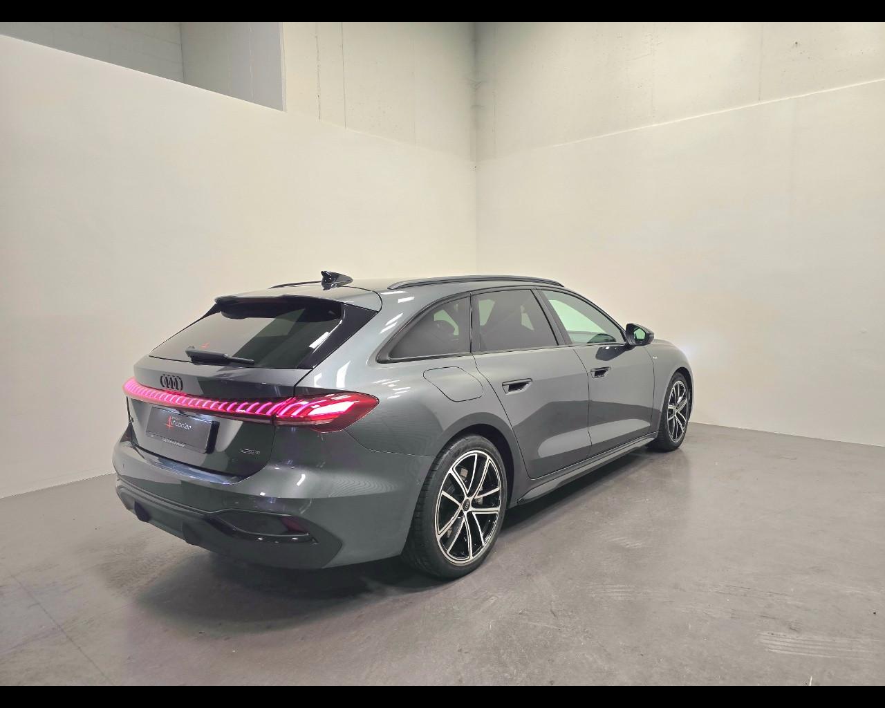 AUDI A5 AVANT 40 TDI MHEV+ S-TRONIC QUATTRO S-LINE EDITION