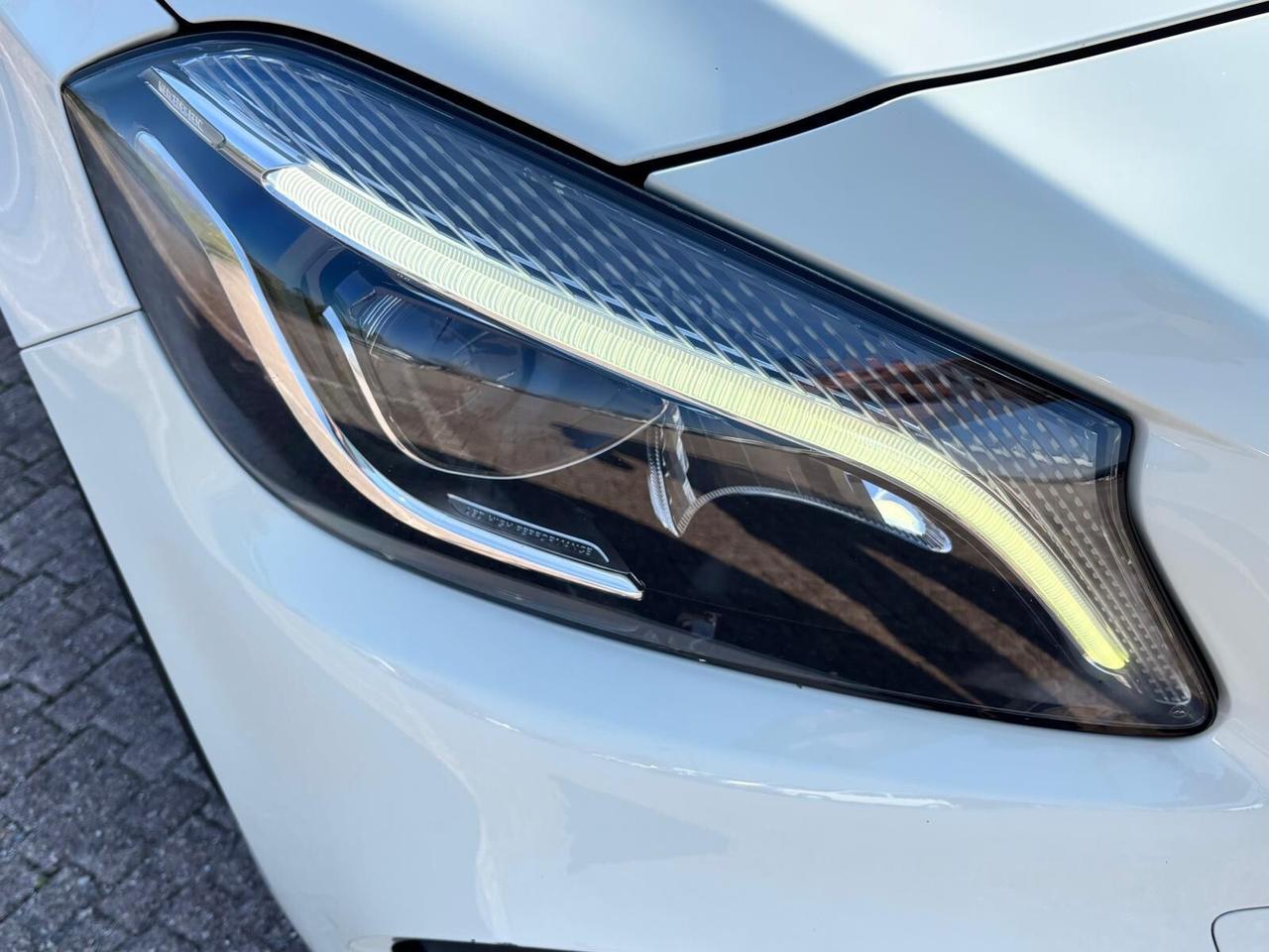 Mercedes-benz A 200 d Premium PLUS TETTO AMG