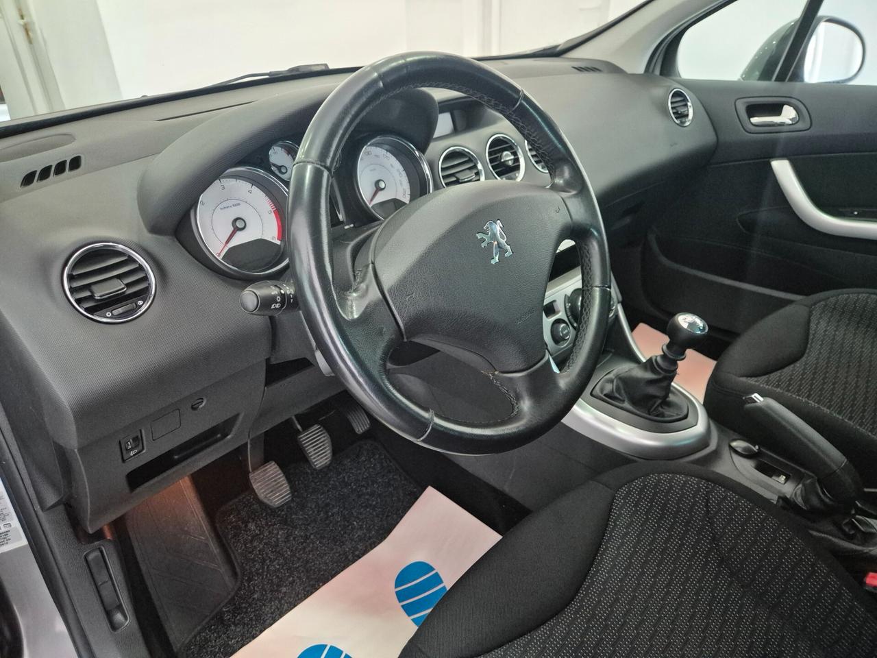 Peugeot 308 1.6 HDi 110CV SW Ciel Féline