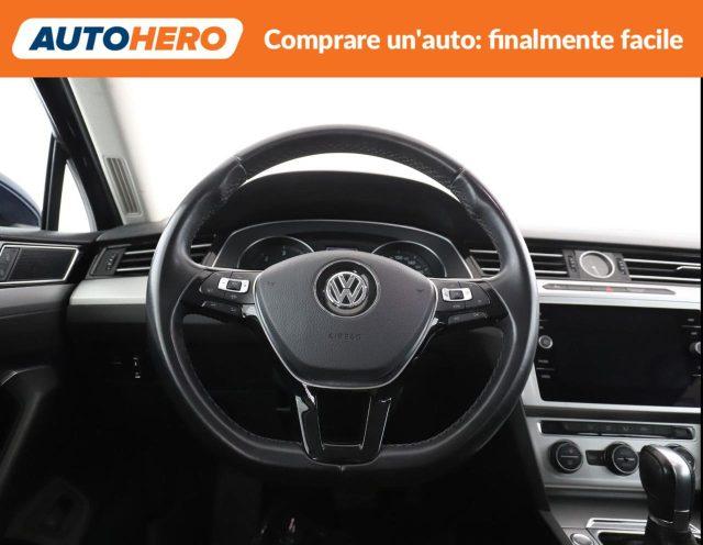 VOLKSWAGEN Passat Variant 1.6 TDI SCR DSG Business BMT