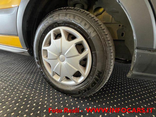 FORD Transit 310 2.0TDCi EcoBlue 130CV 9 POSTI Combi Trend