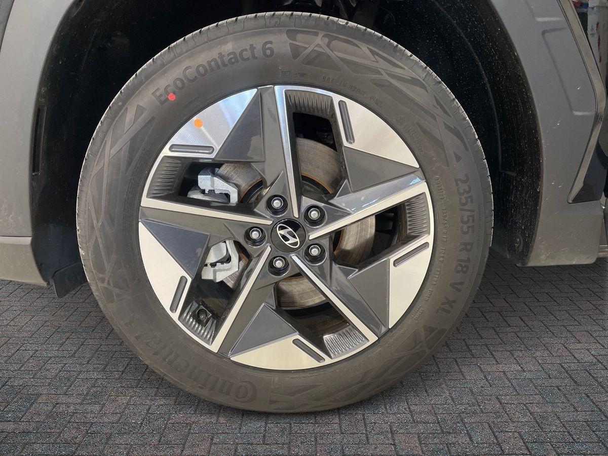 HYUNDAI TUCSON MY26 1.6HEV AT 2WD BUSINESS