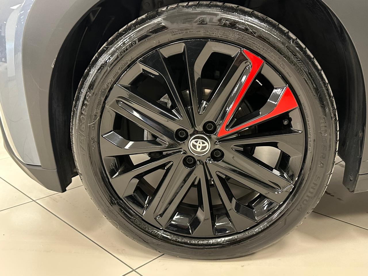 Toyota Aygo X 1.0 VVT-i 72 CV 5 porte UNDERCOVER - 2023